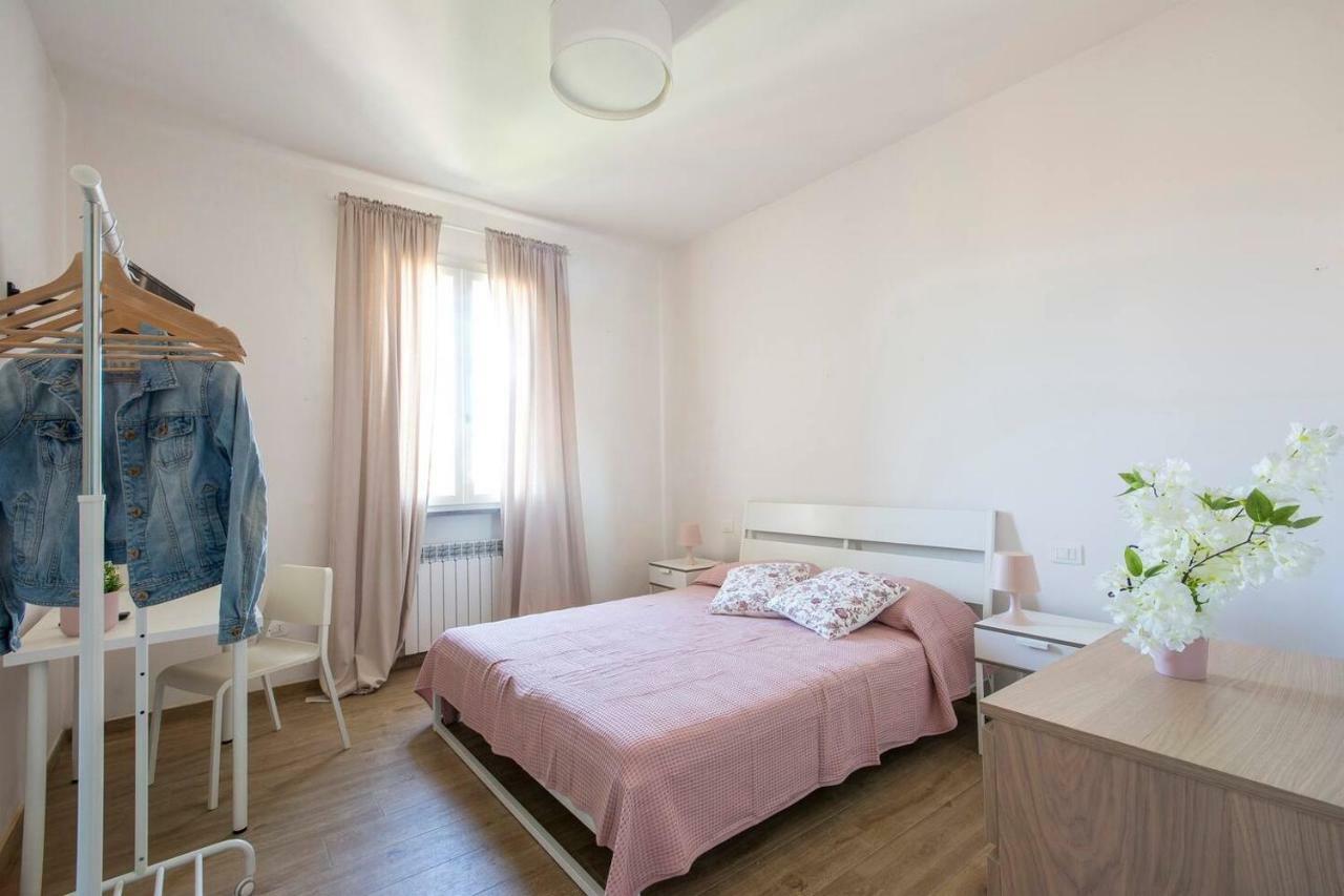 Altido Pampurio Airport Apartment Pise Extérieur photo